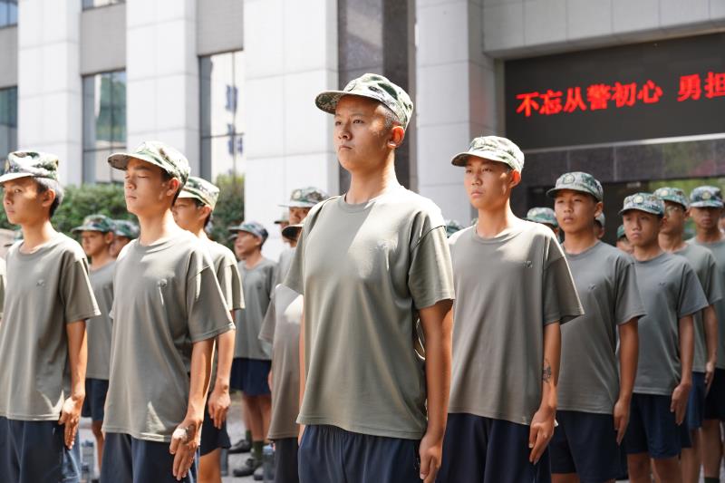 学校定期开展禁毒预防宣传教育活动 提高青少年防范抵御毒品能力