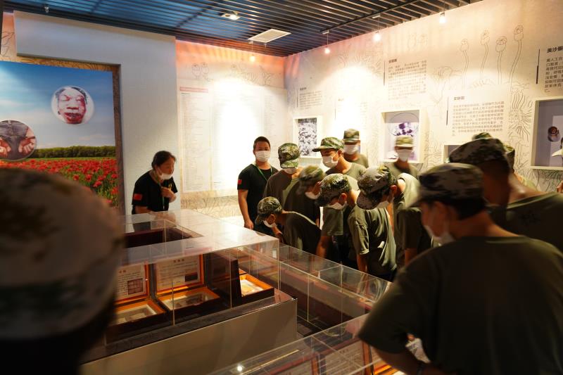 学校定期开展禁毒预防宣传教育活动 提高青少年防范抵御毒品能力