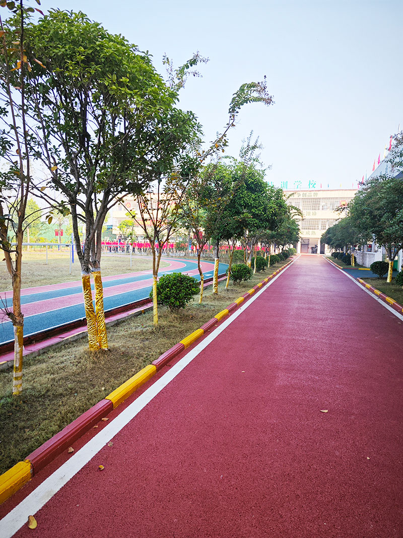 青春期男孩离家出走，背后隐藏哪些教育问题？